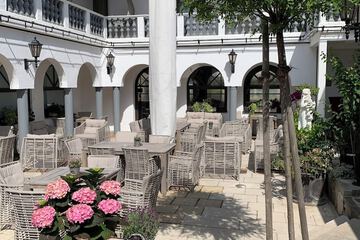 Sundeck