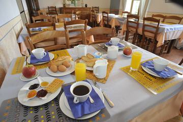 Breakfast area