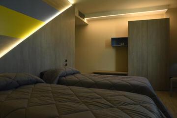 Photo 33