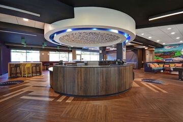 Hotel Interior 9 of 46