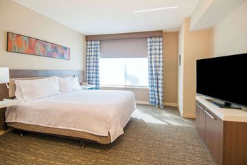 Room 53 of 75
