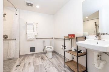 Room 11 of 50