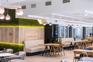 Snack bar