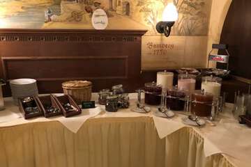 Breakfast buffet