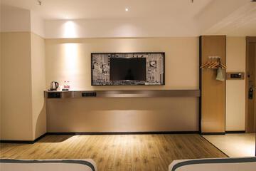 Photo 33
