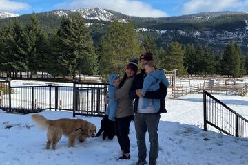 Children's play area - outdoor