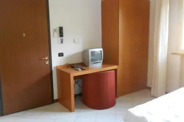 guest_rooms