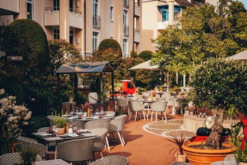 Sundeck