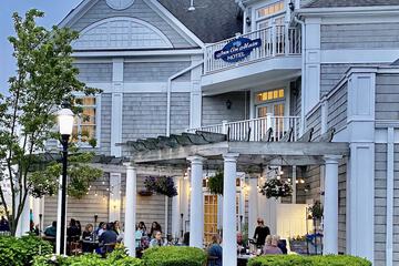 Inn on Main Hotel