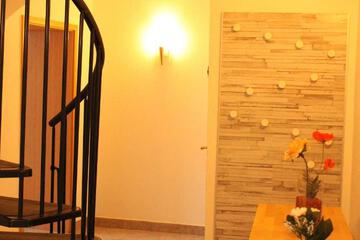Photo 61