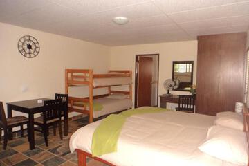 Photo 32