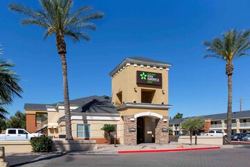 Extended Stay America Select Suites Phoenix Airport E Oak St