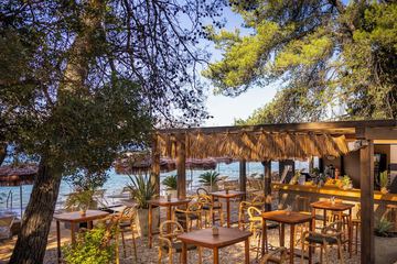 Beach bar