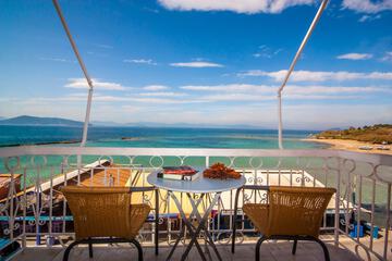 Beach/ocean view