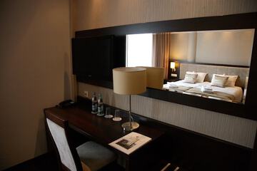 Room amenity