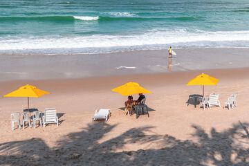 Beach bar