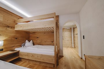 Children's theme room