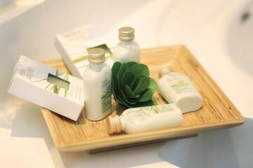 Bathroom amenities