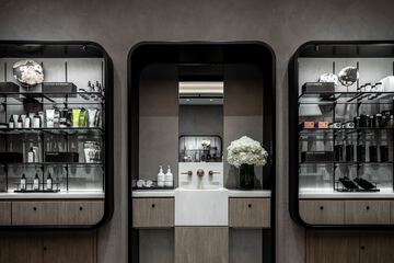 Hotel Interior 64 of 141