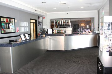 Check-in/check-out kiosk