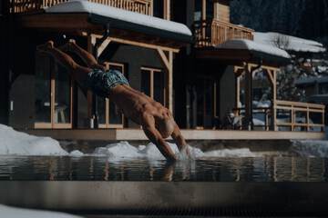 Infinity pool