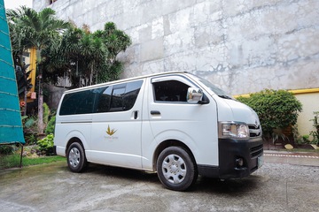 Airport shuttle