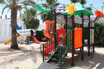 Children's play area - outdoor