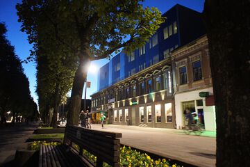 Front of property - evening/night