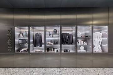 Hotel Interior 6 of 61