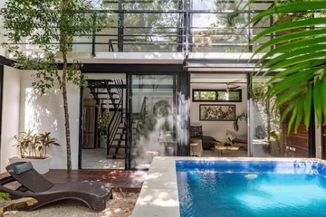 Private pool