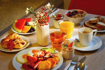 Breakfast buffet