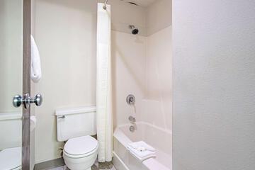 Photo 37