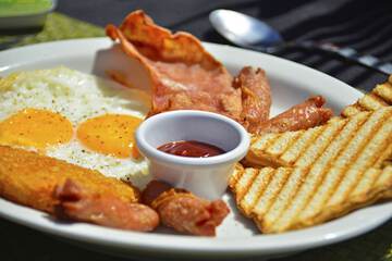 Breakfast meal