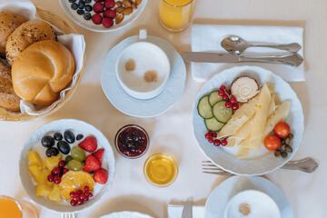 Breakfast meal