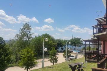 Photo 4