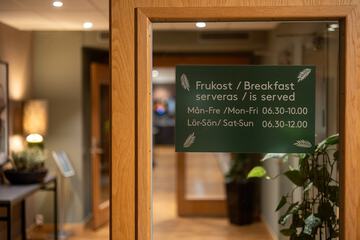Breakfast area