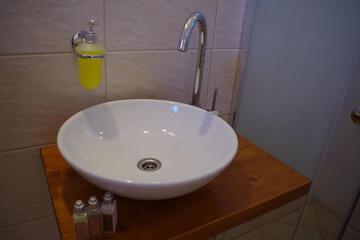 Photo 33