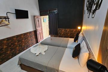 Photo 28