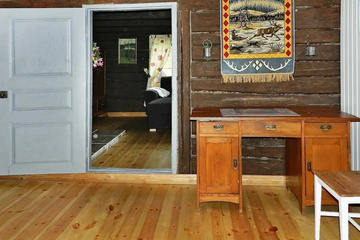 guest_rooms