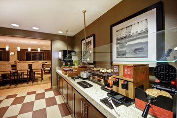 Breakfast/Coffee Service 34 of 44