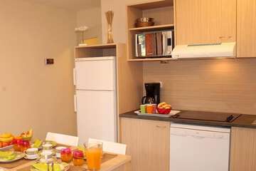 Private kitchenette