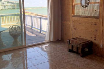 Beach/ocean view