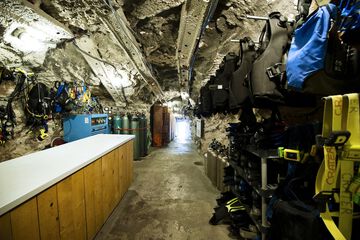 Spelunking/cave exploring