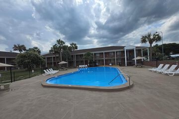 Children's play area - outdoor