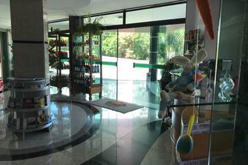 Gift shop