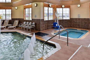 Pool 30 of 127