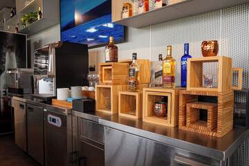 Sports bar