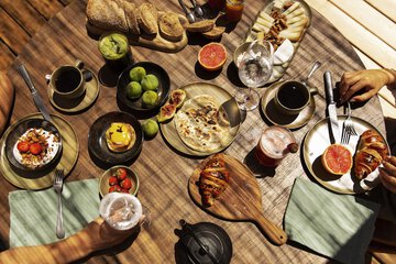 Breakfast buffet