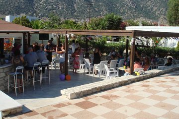 Poolside bar