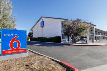 Studio 6 Suites Flagstaff AZ